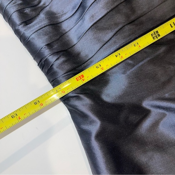 Marisa Baratelli 100% Thai Silk Strapless Dress and Cropped Jacket - Picture 10 of 17